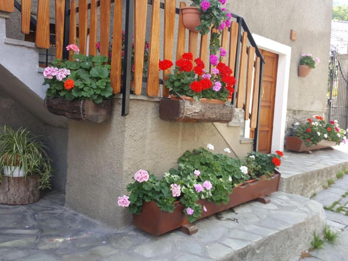 Deacons Lodge Bardonecchia Exterior foto